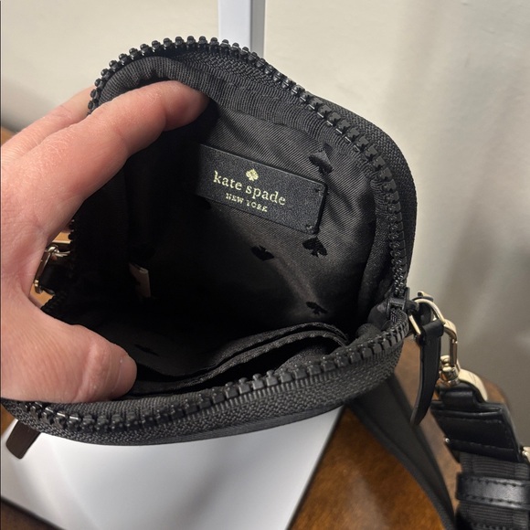 KATE SPADE NEW YORK JAE NORTH SOUTH PHONE CROSSBODY - Picture 5 of 8